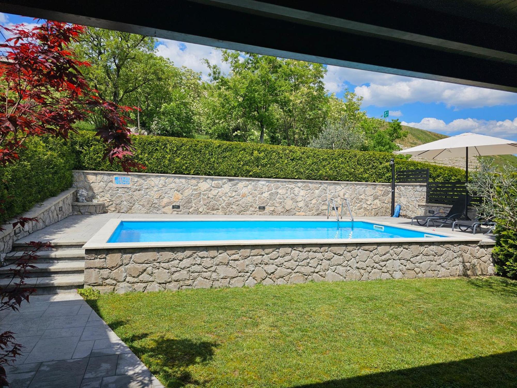Villa Kos Lupoglav  Экстерьер фото